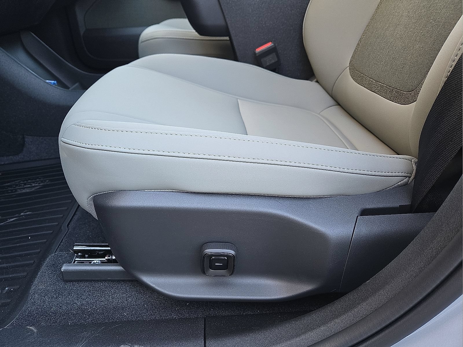 New 2026 Volvo EX30 Cross Country Ultra w/ Protection Package Premier AWD/4WD image 23