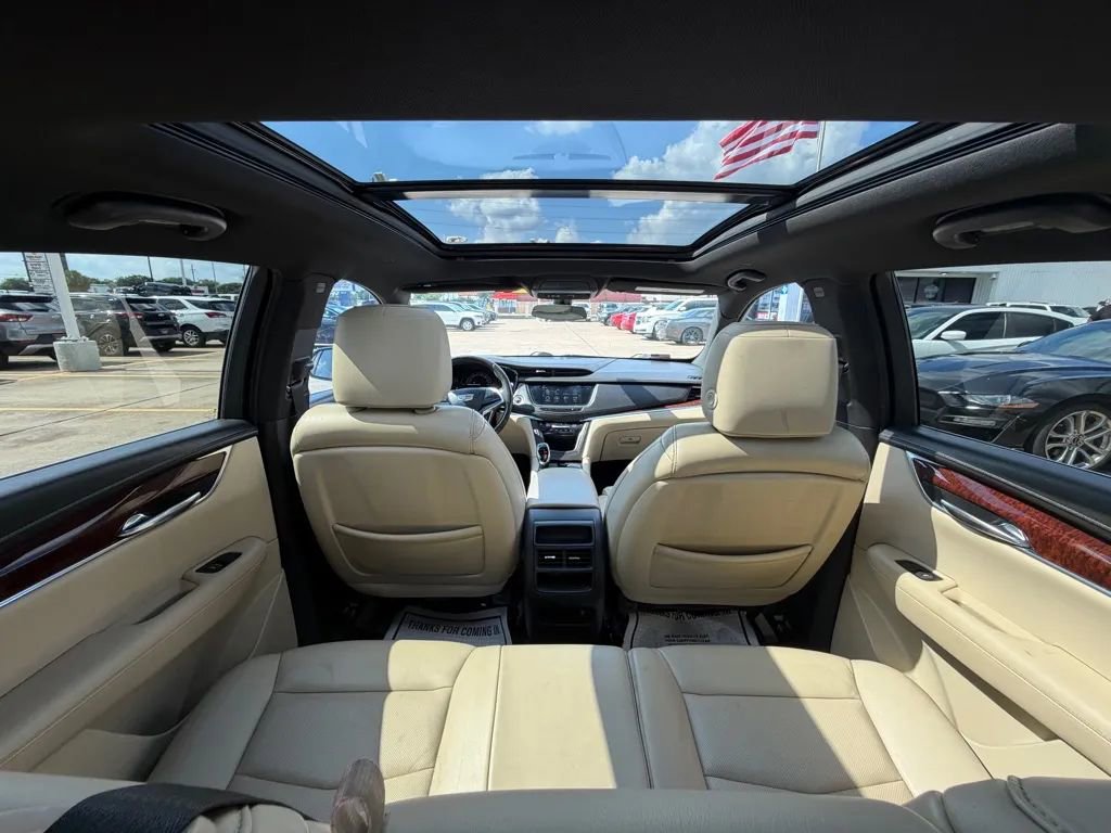 Used 2018 Cadillac XT5 Luxury FWD image 17