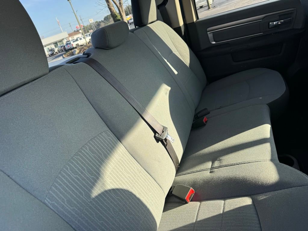 Used 2021 RAM 1500 Classic SLT image 11