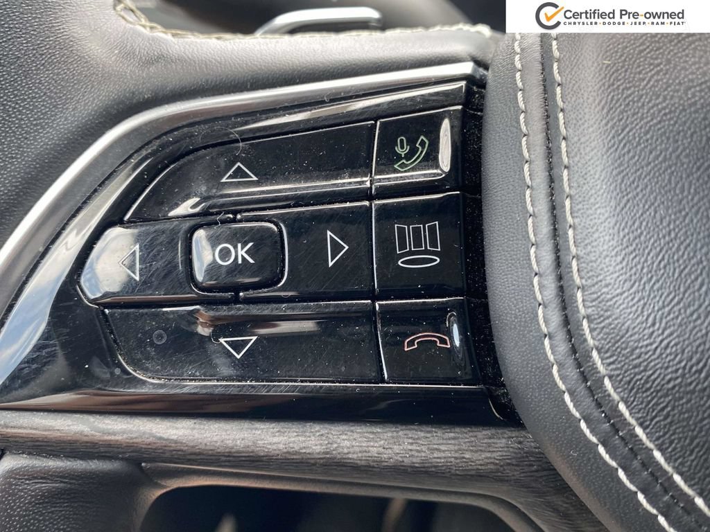 Used 2021 Jeep Grand Cherokee L Overland w/ Luxury Tech Group IV AWD/4WD image 63