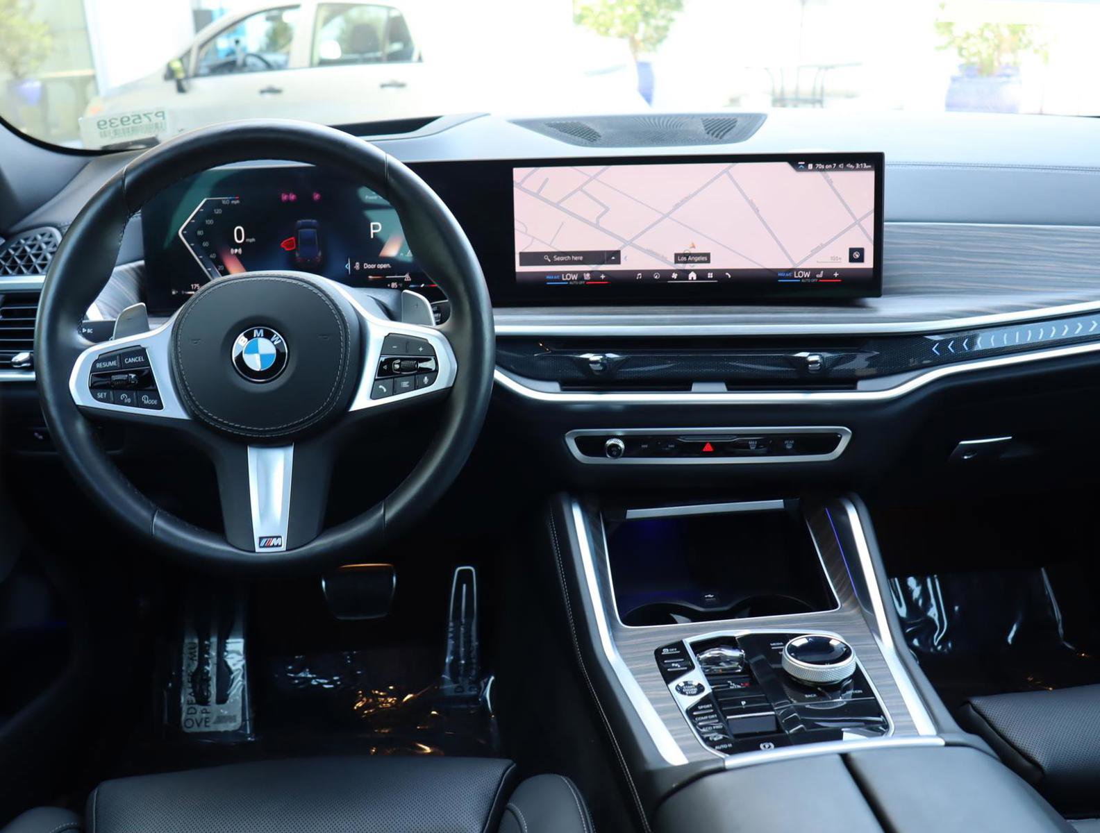 Used 2024 BMW X6 xDrive40i w/ Executive Package image 24