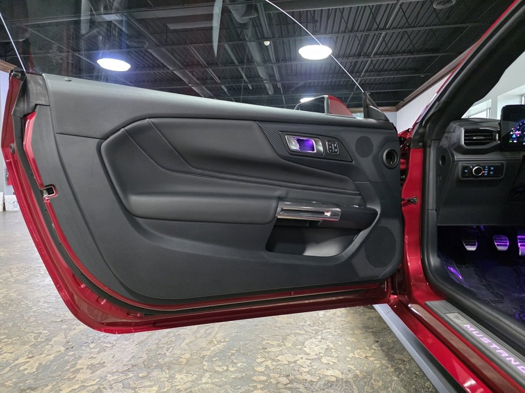 Used 2024 Ford Mustang GT Premium image 16