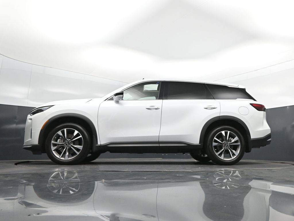 Used 2026 INFINITI QX60 Pure w/ Cargo Package image 40