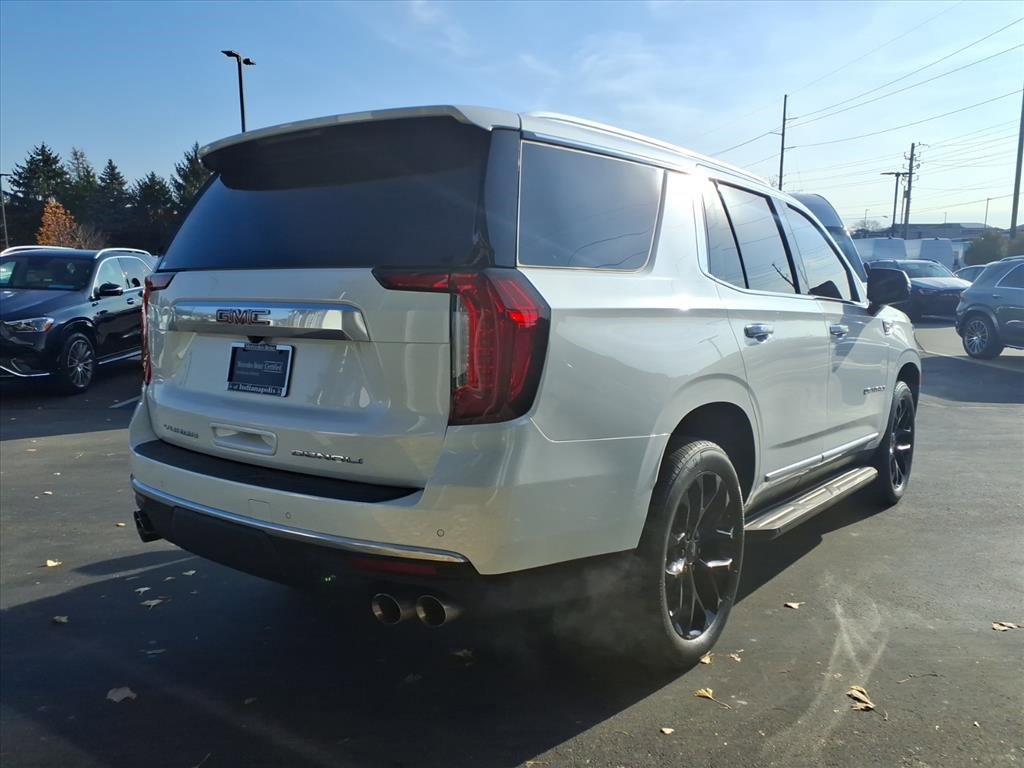 Used 2023 GMC Yukon Denali w/ LPO, Floor Liner Package image 6