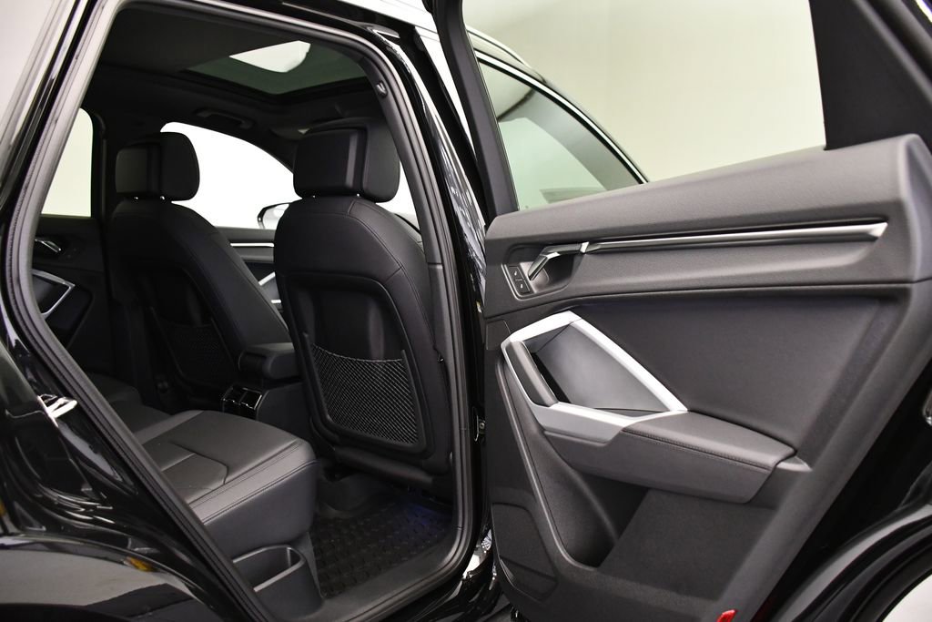 Used 2025 Audi Q3 2.0T Premium w/ Convenience Package image 50