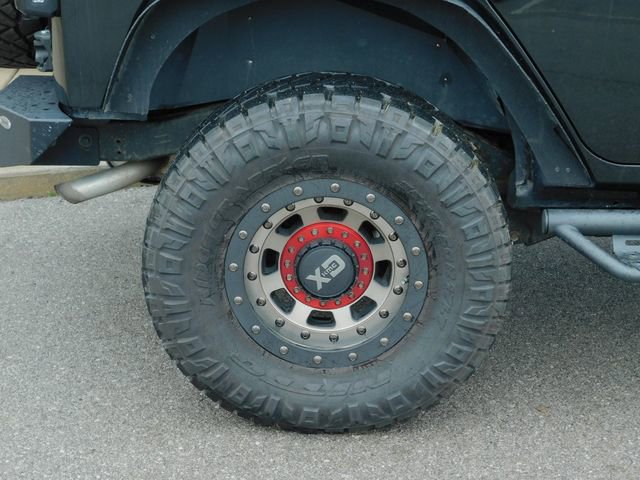 Used 2012 Jeep Wrangler Unlimited Sahara w/ Connectivity Group image 28