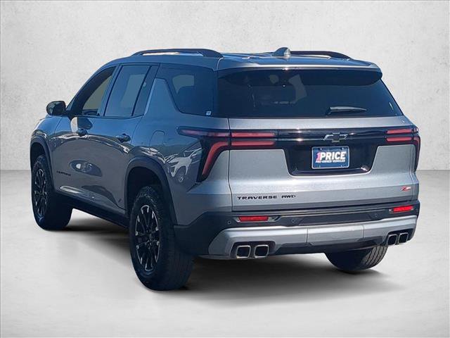 Used 2025 Chevrolet Traverse Z71 AWD/4WD image 8