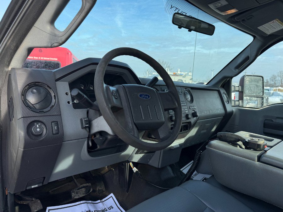 Used 2011 Ford F250 XL image 14
