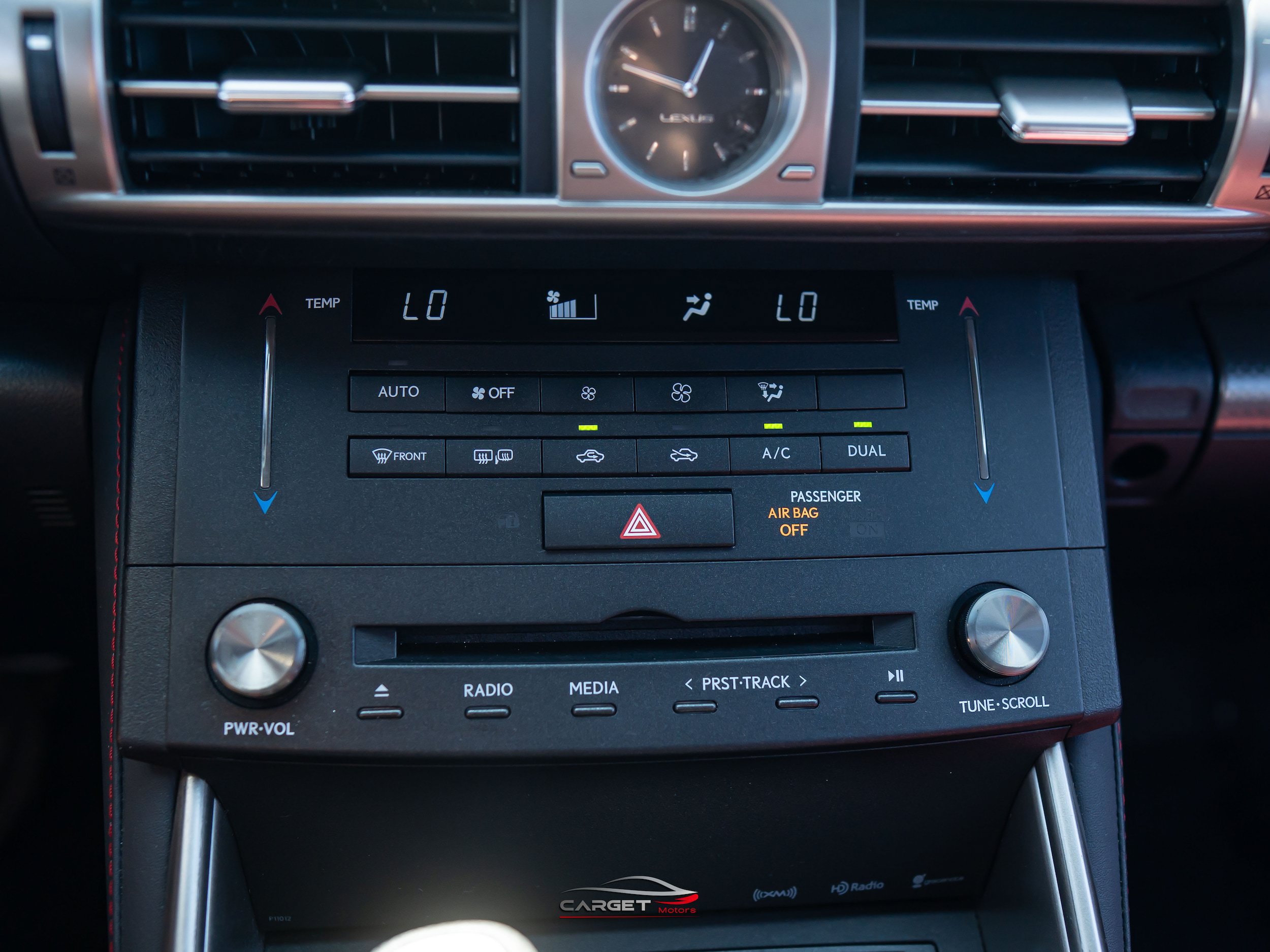 Used 2016 Lexus IS 200t w/ F Sport Package RWD image 31