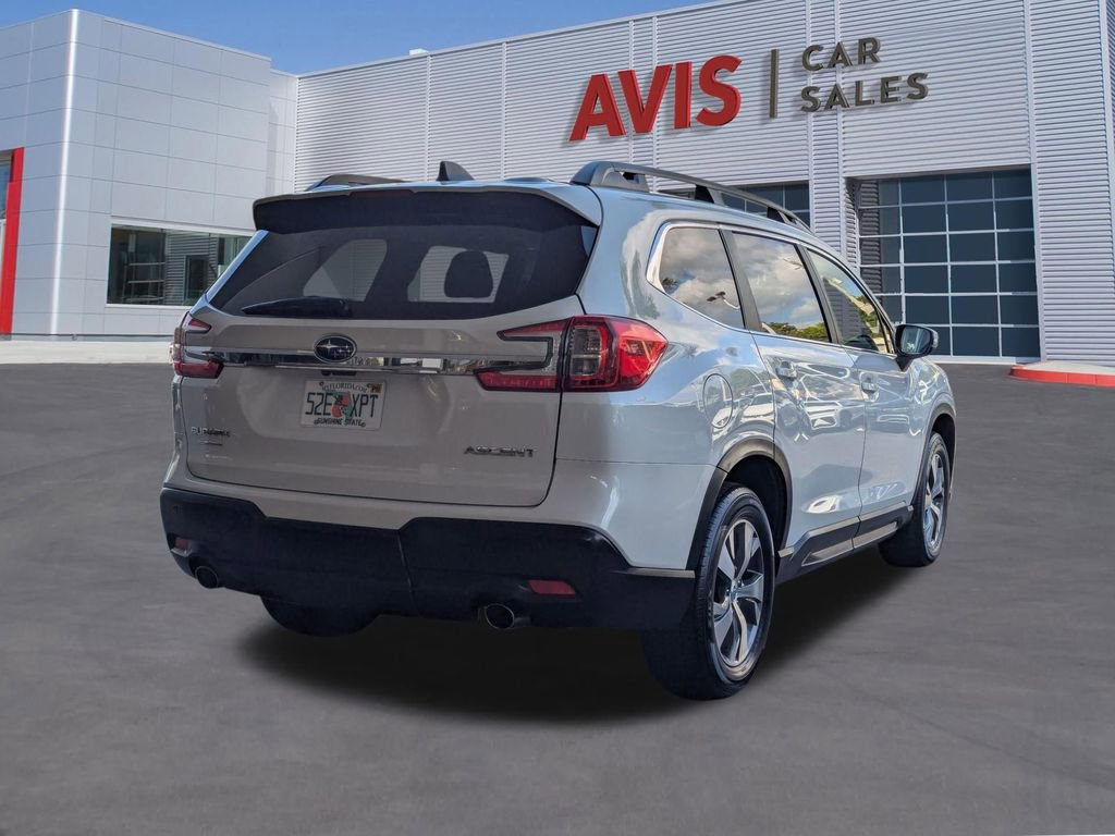 Used 2025 Subaru Ascent Premium AWD/4WD image 5
