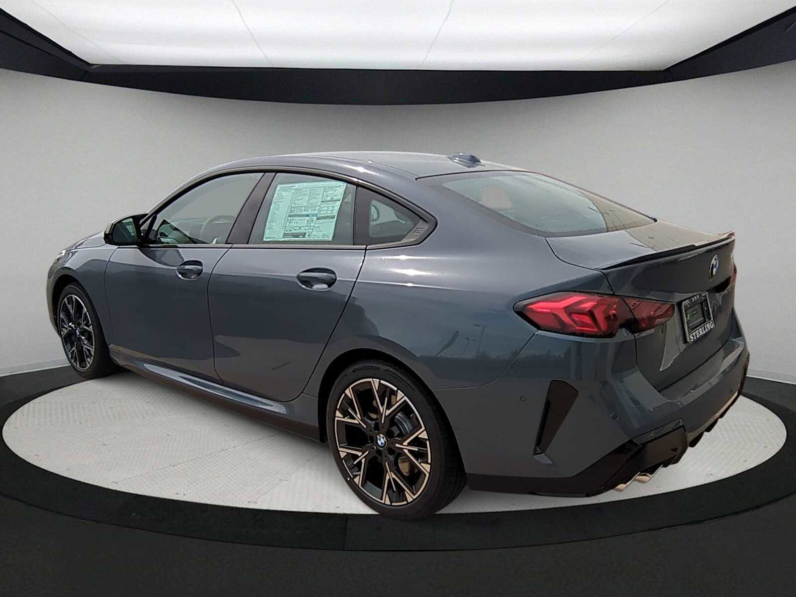 Used 2025 BMW M235i xDrive w/ Technology Package image 6