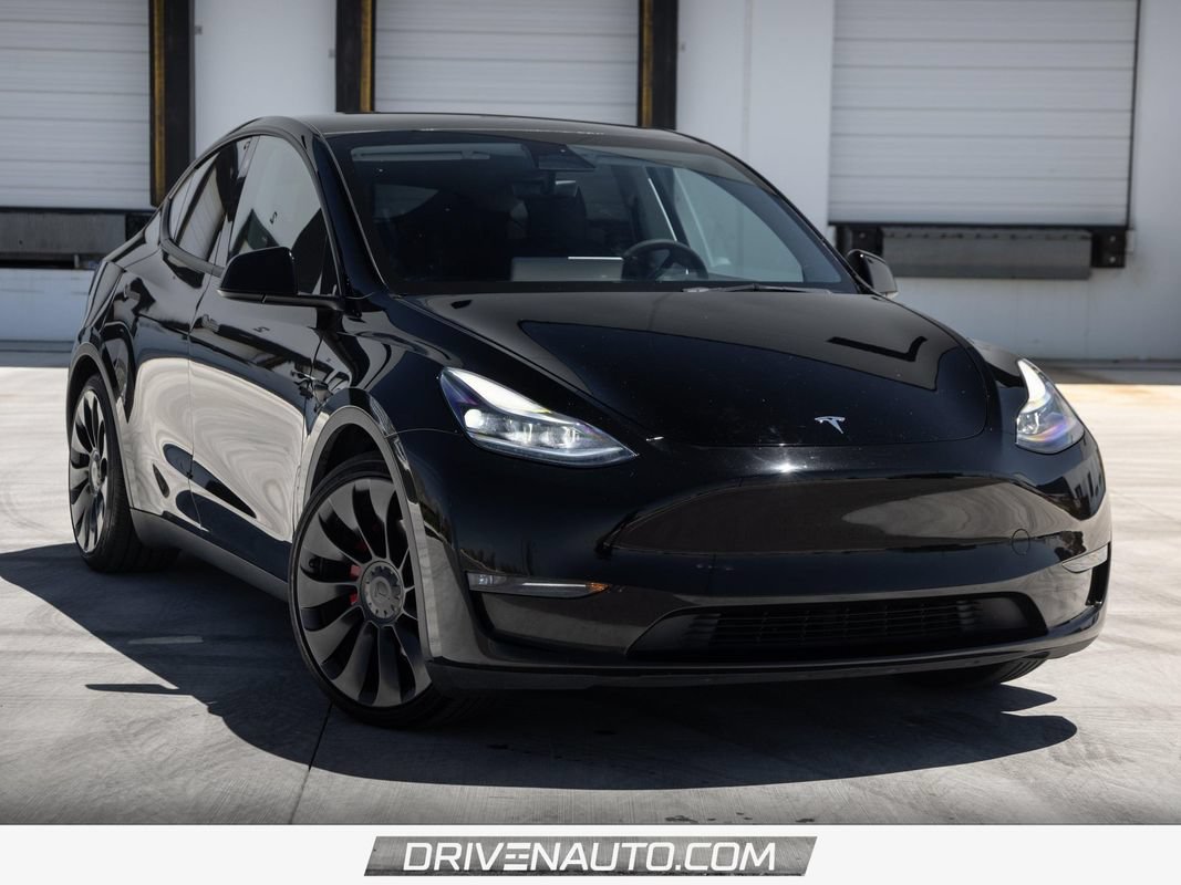 Used 2023 Tesla Model Y Performance AWD/4WD image 1