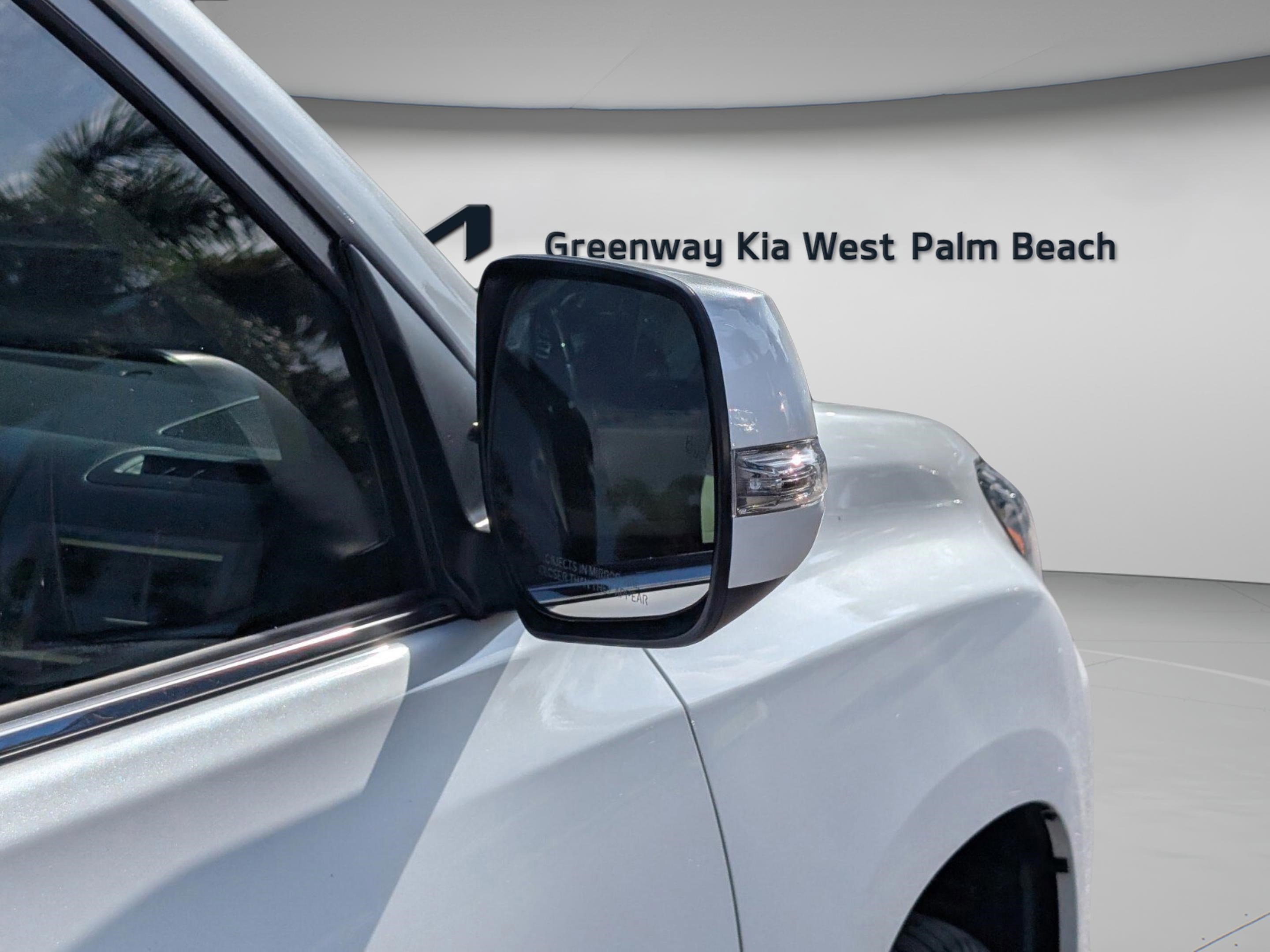 Used 2023 Lexus GX 460 Premium w/ Premium Plus Package image 29