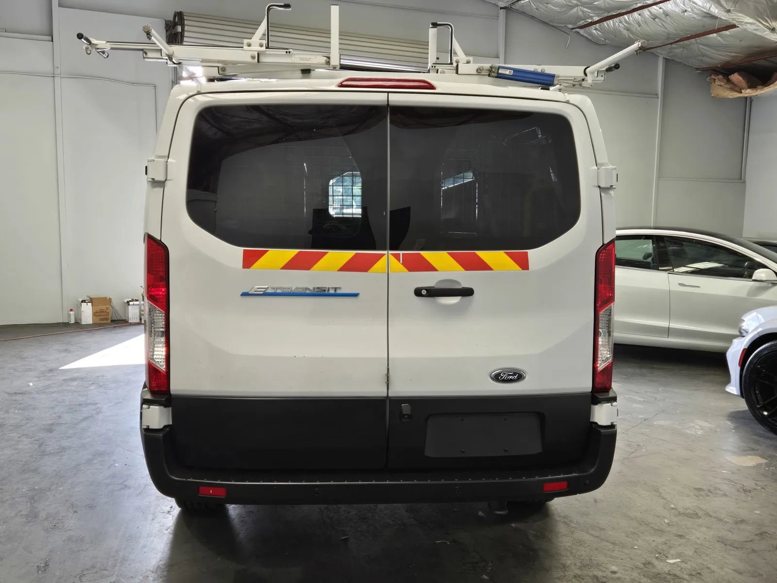 Used 2023 Ford E-Transit Low Roof image 3