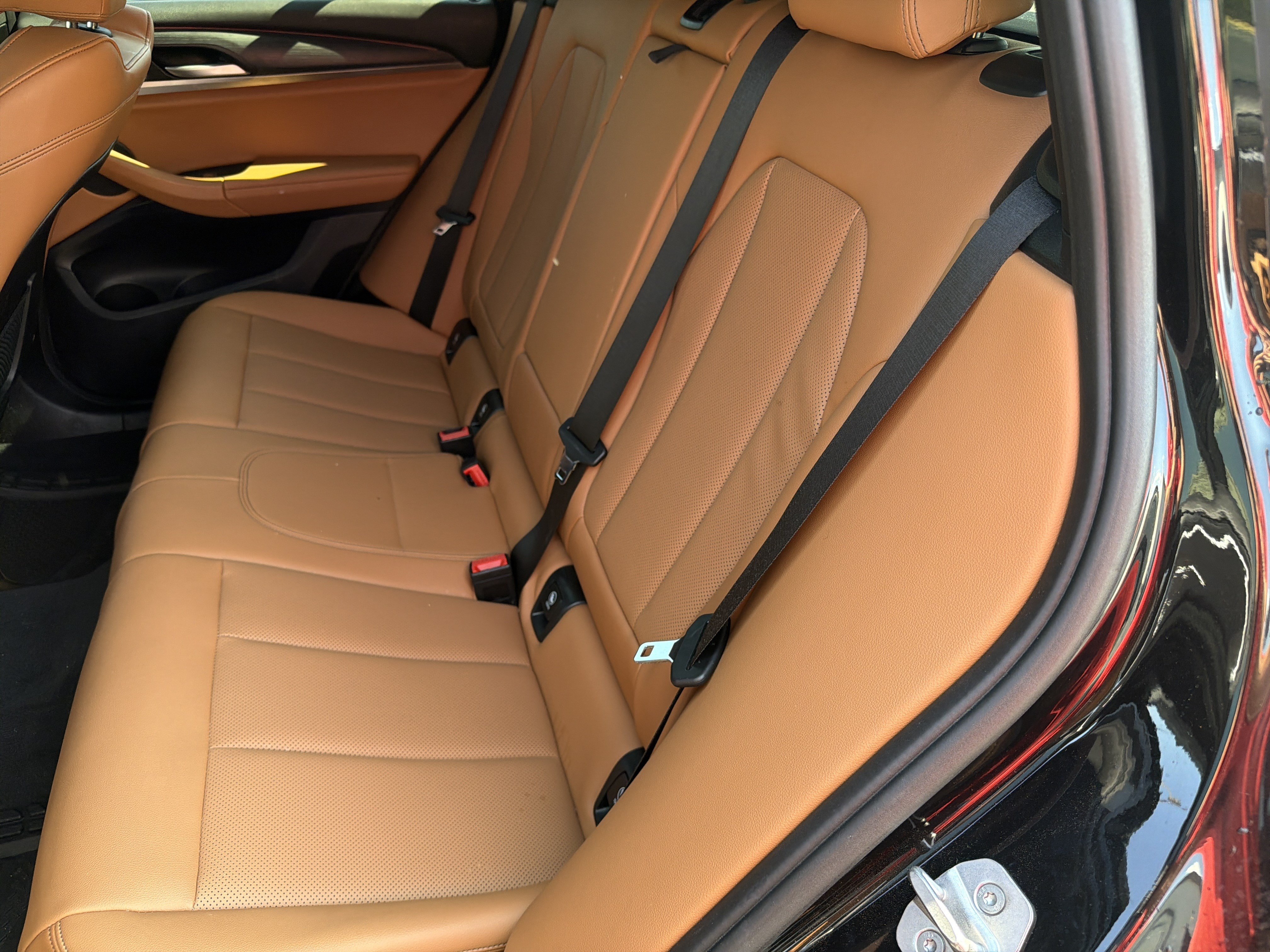Used 2023 BMW X4 xDrive30i w/ M Sport Package AWD/4WD image 19