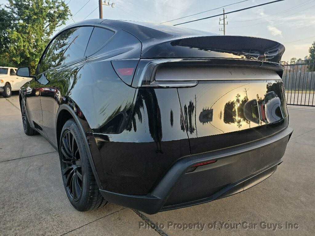 Used 2026 Tesla Model Y Long Range RWD image 19