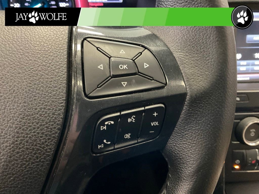 Used 2016 Ford Explorer XLT w/ Equipment Group 202A FWD image 12