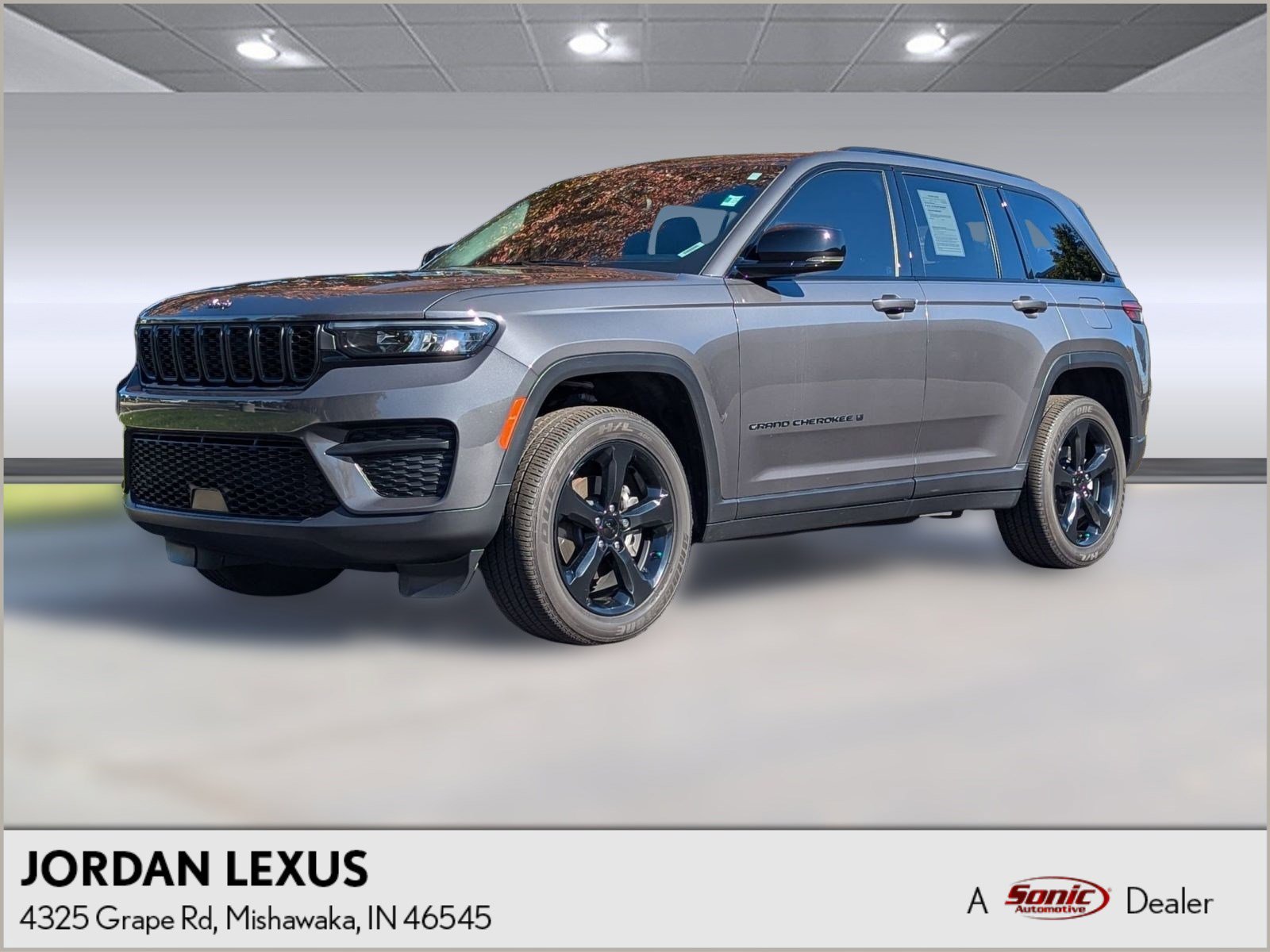 Used 2023 Jeep Grand Cherokee Altitude