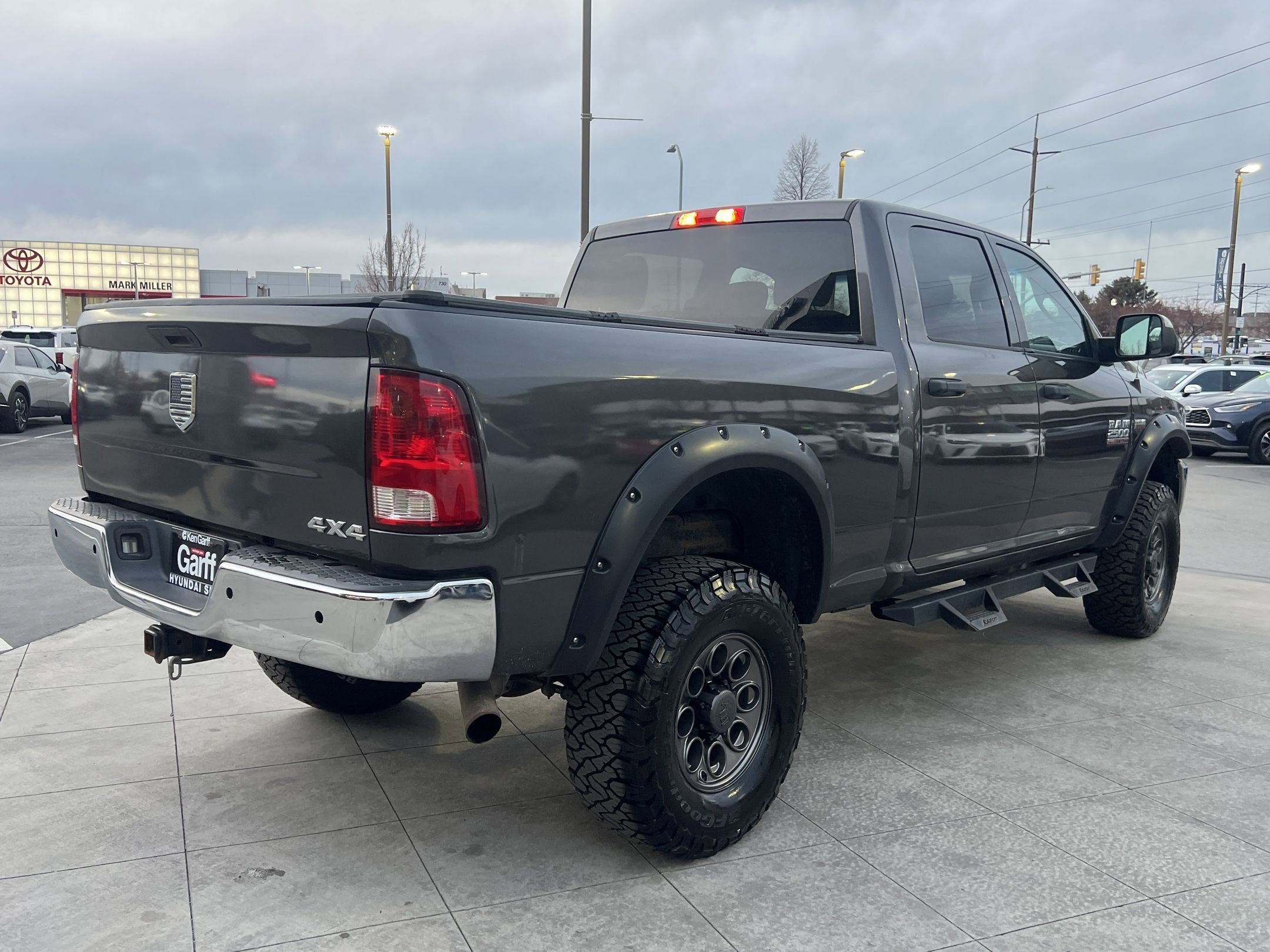 Used 2016 RAM 2500 Tradesman w/ Chrome Appearance Group image 3