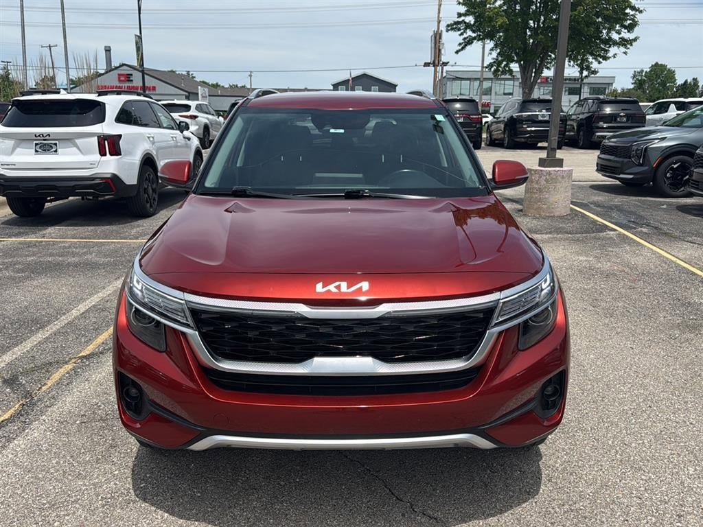 Used 2023 Kia Seltos S AWD/4WD image 8
