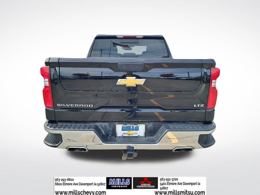 Used 2022 Chevrolet Silverado 1500 LTZ w/ Z71 Off-Road Package image 6