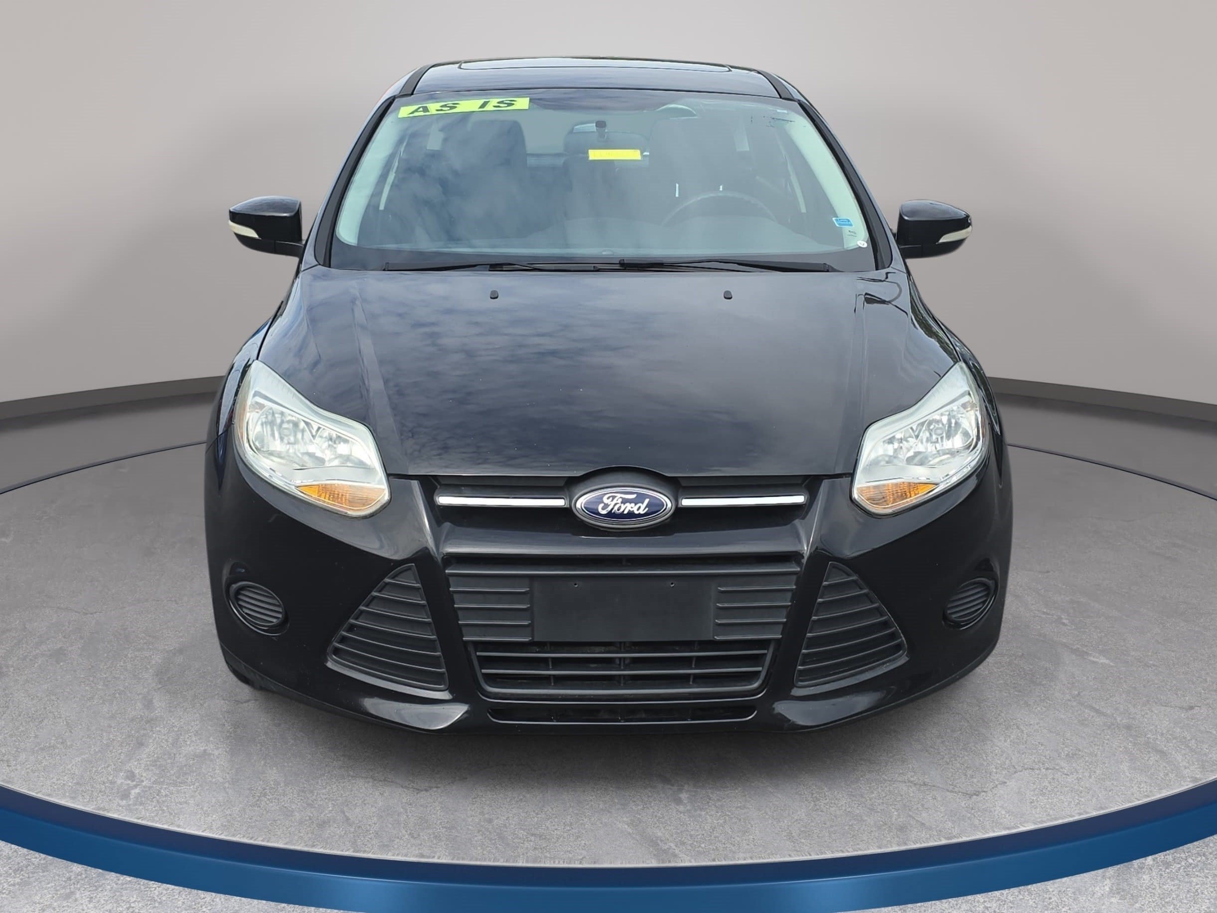 Used 2014 Ford Focus SE FWD image 2