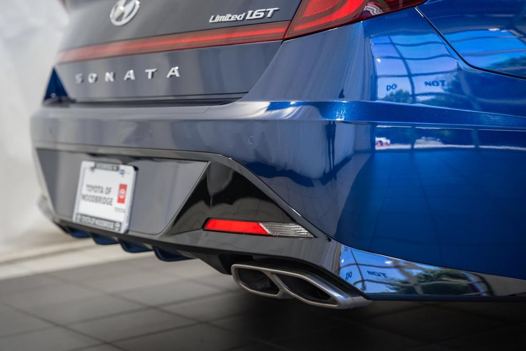 Used 2021 Hyundai Sonata Limited w/ Cargo Package FWD image 6