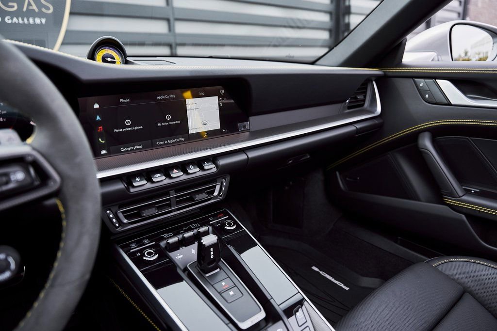 Used 2025 Porsche 911 Turbo S image 59