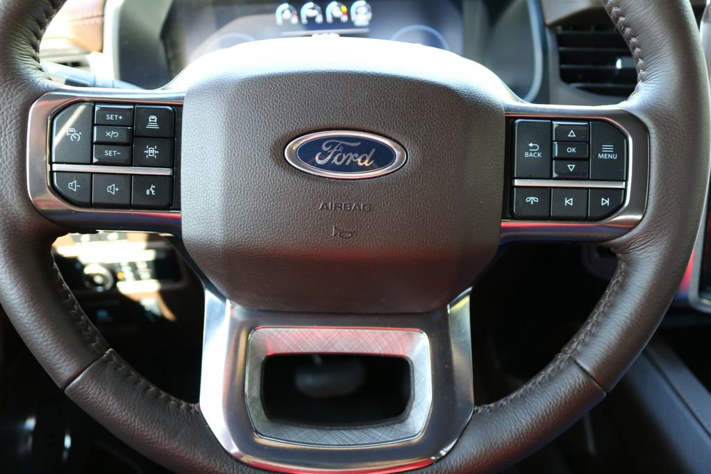 Used 2024 Ford Expedition King Ranch image 24