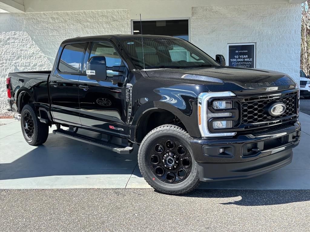 New 2026 Ford F250 Lariat w/ Black Appearance Package AWD/4WD image 1