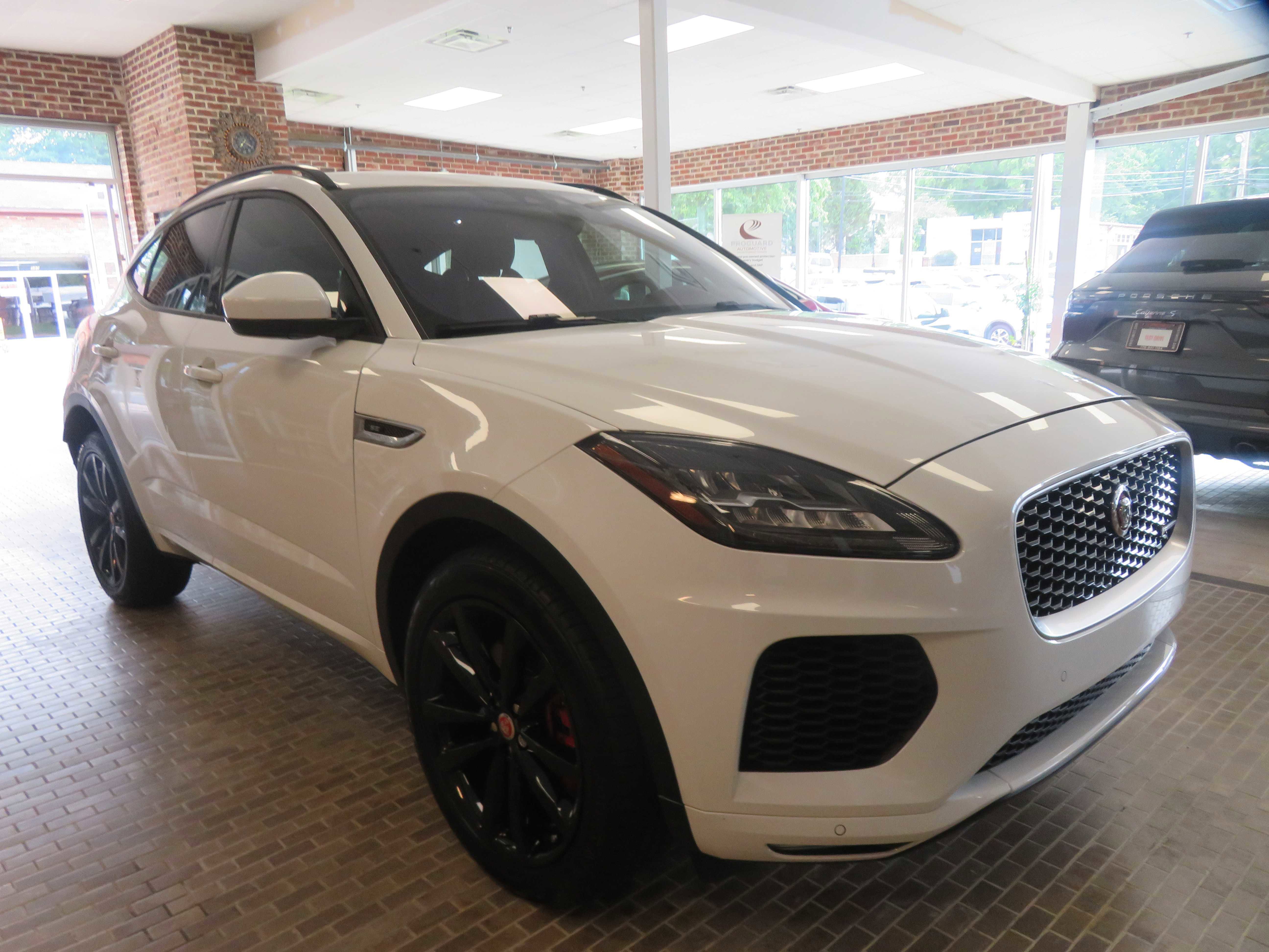 Used 2020 Jaguar E-PACE R-Dynamic SE AWD/4WD image 70