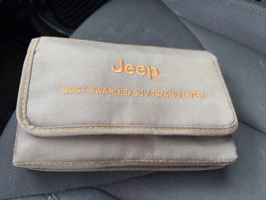 Used 2016 Jeep Wrangler Unlimited Sport AWD/4WD image 26