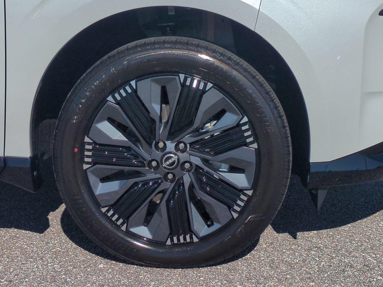 New 2026 Nissan Murano Platinum w/ Cargo Package AWD/4WD image 12