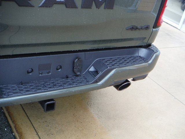 New 2026 RAM 1500 Express AWD/4WD image 18
