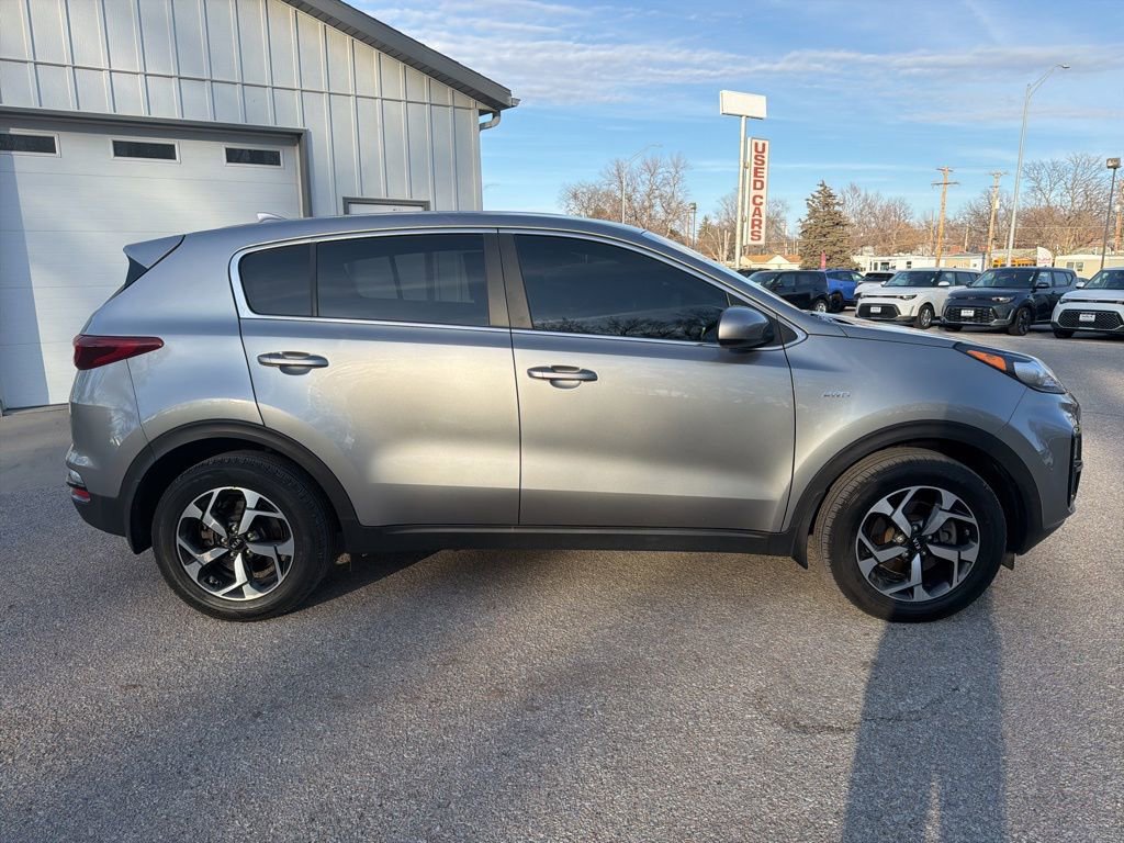 Certified 2021 Kia Sportage LX image 2