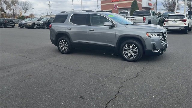 Used 2020 GMC Acadia SLT image 2