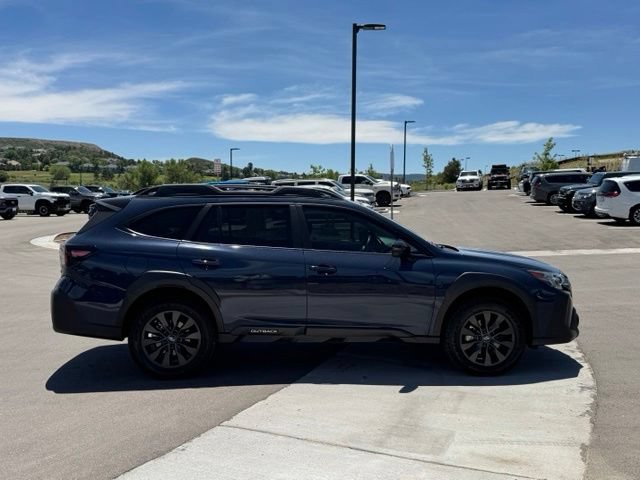Used 2025 Subaru Outback Onyx Edition XT AWD/4WD image 7
