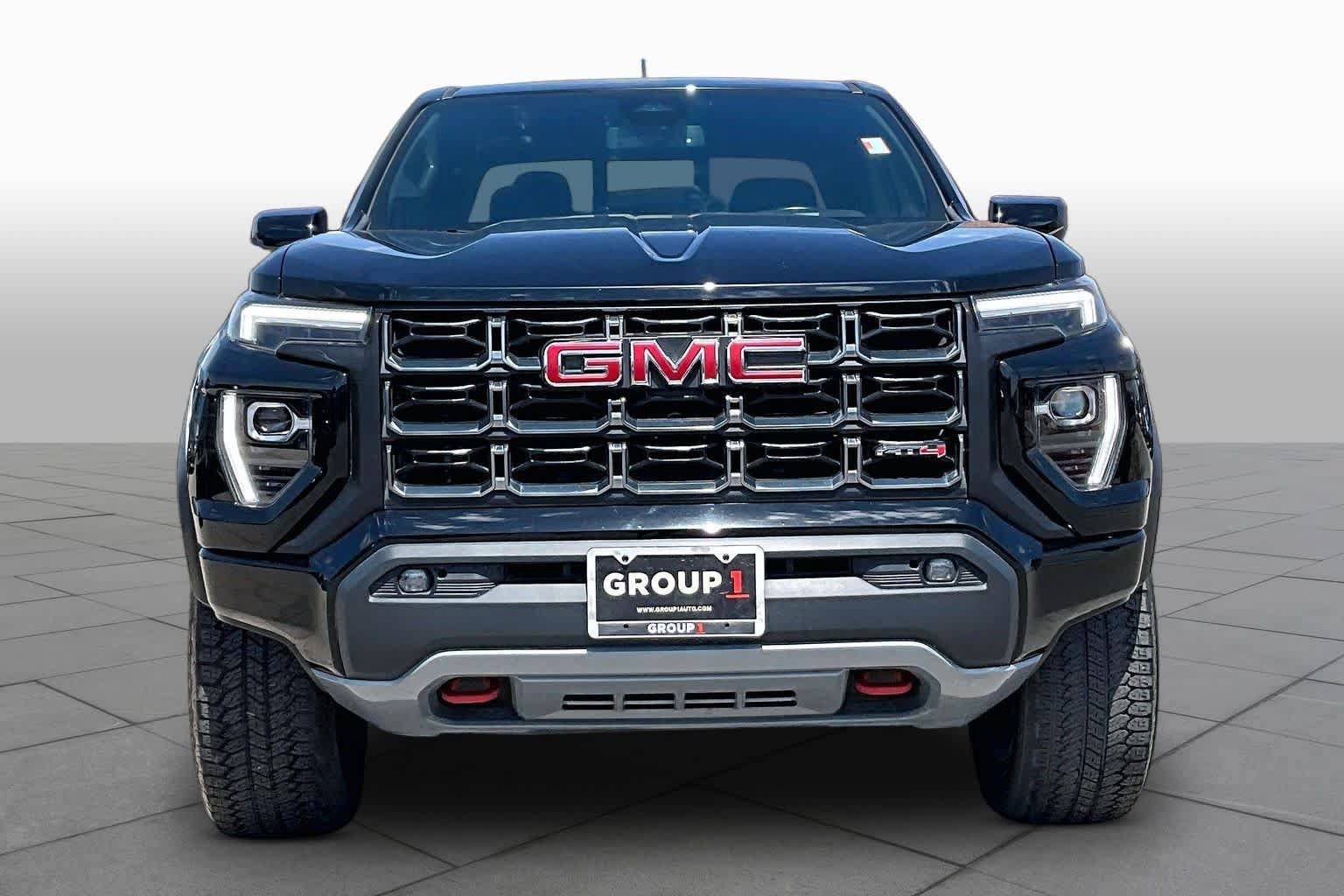 Used 2023 GMC Canyon AT4 w/ Canyon Safety Plus Package AWD/4WD image 4