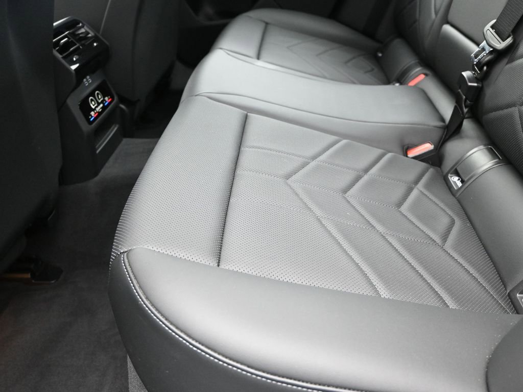 Certified 2026 BMW 530i 530i image 16