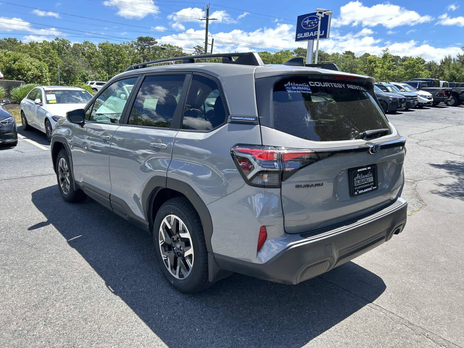 Used 2026 Subaru Forester Premium AWD/4WD image 5