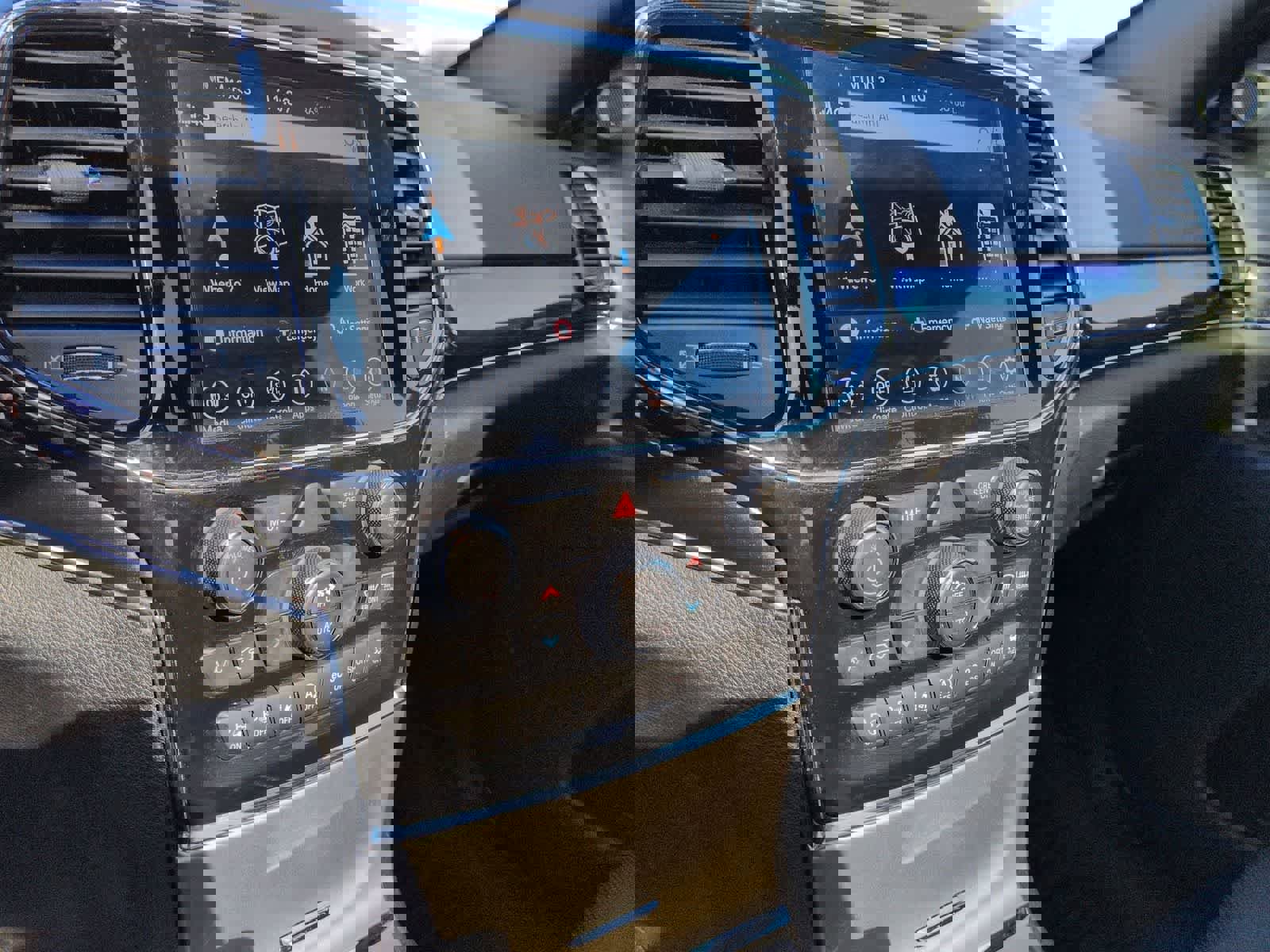 Certified 2021 Jeep Grand Cherokee Trailhawk w/ Trailhawk Luxury Group image 26