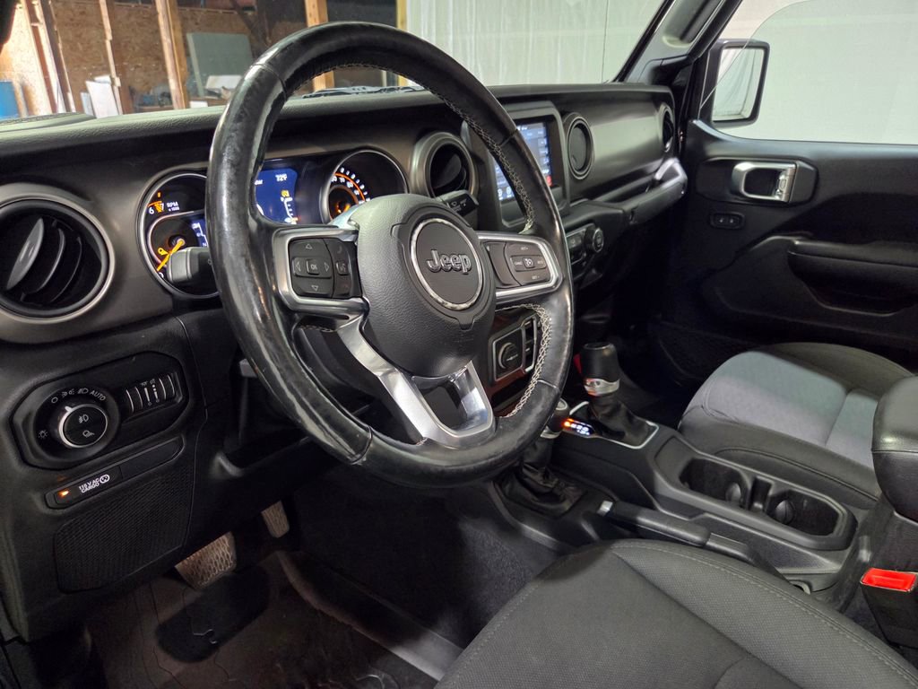 Certified 2020 Jeep Gladiator Sport w/ Quick Order Package 24S image 5