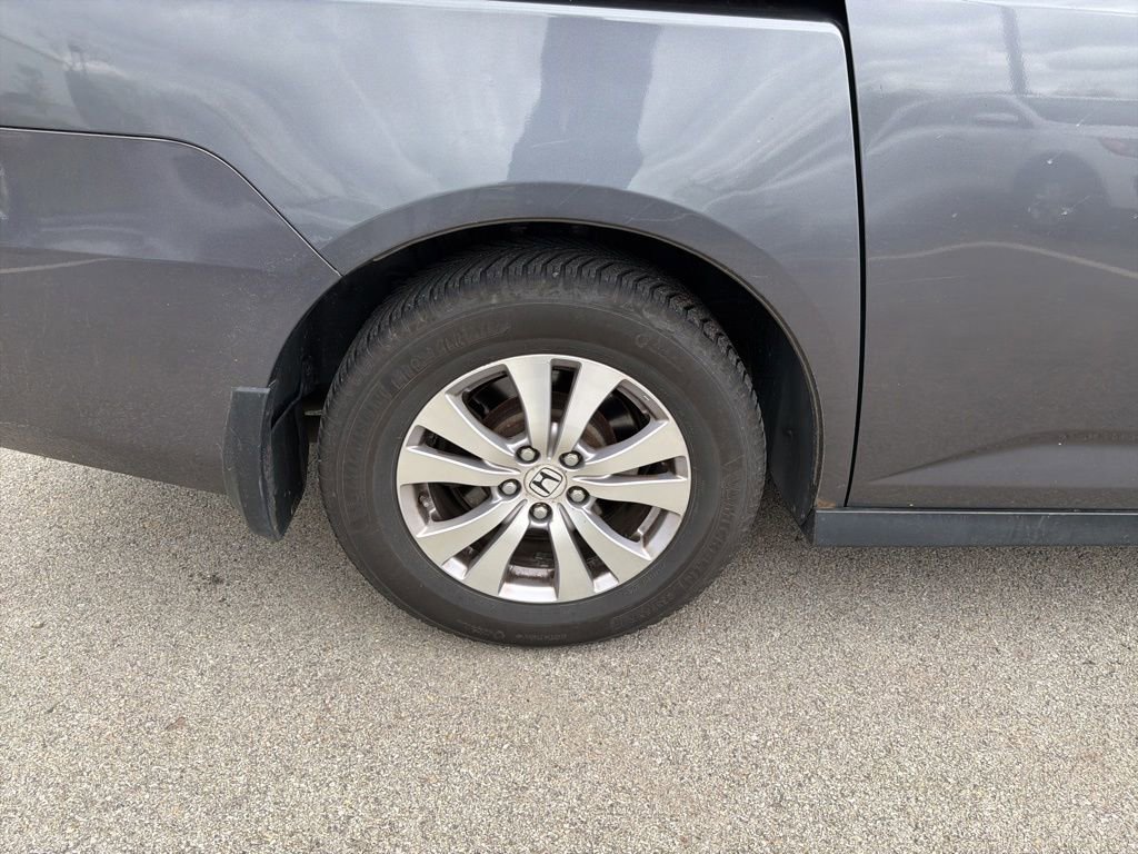 Used 2016 Honda Odyssey SE image 9