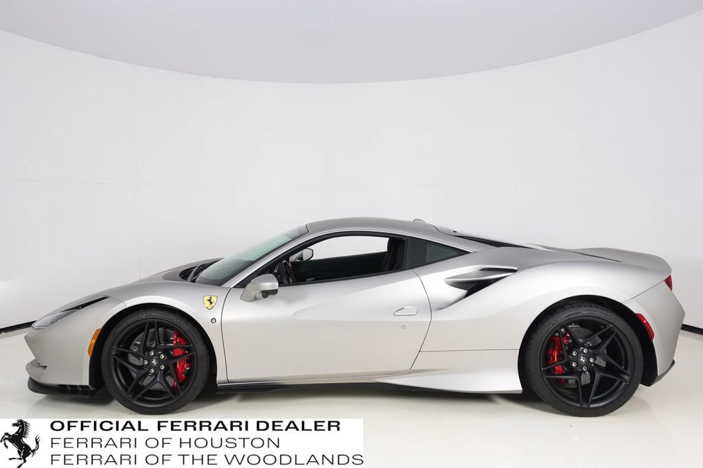 Used 2022 Ferrari F8 Tributo image 8