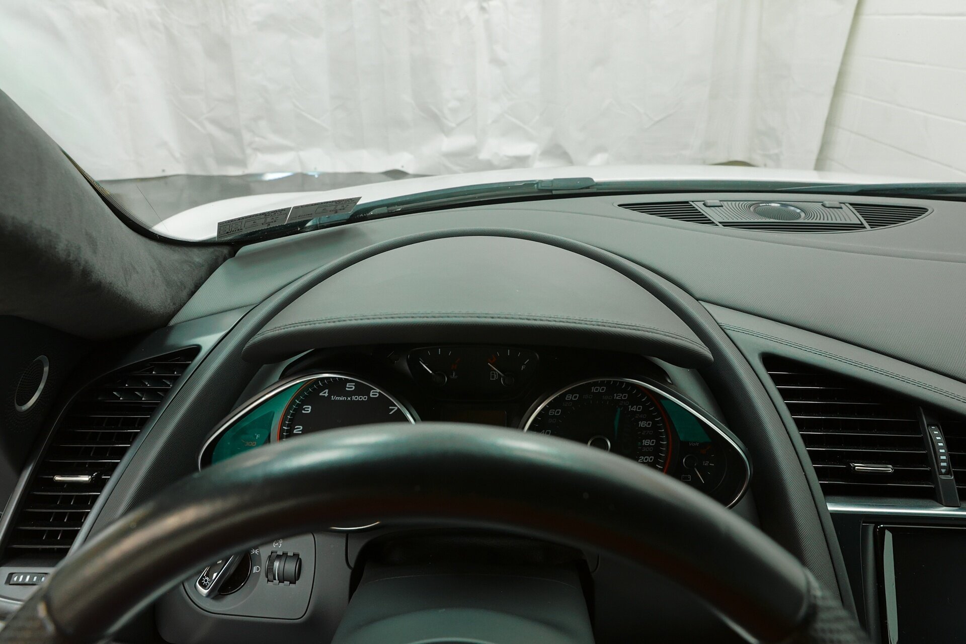 Used 2014 Audi R8 V10 AWD/4WD image 65
