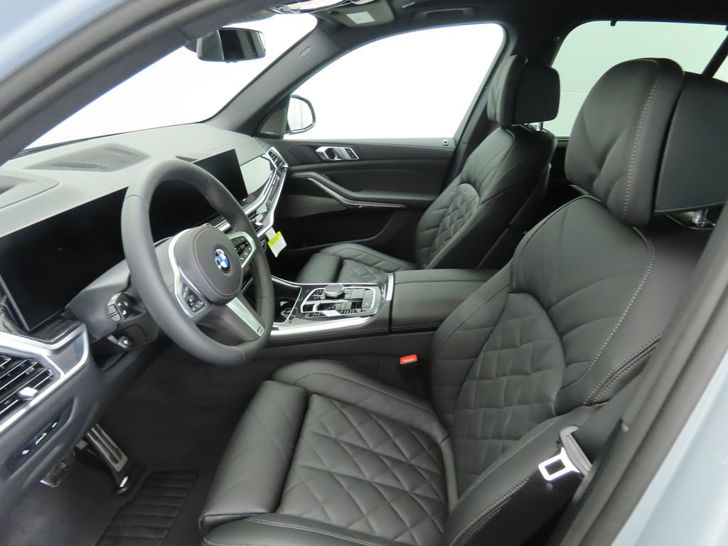 New 2026 BMW X5 xDrive40i w/ M Sport Package image 18