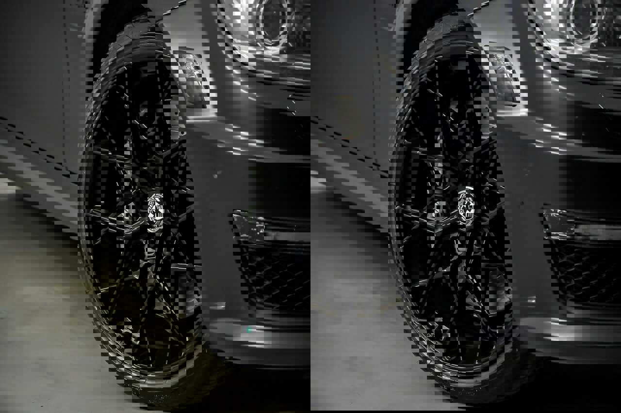 Used 2012 Mercedes-Benz C 63 AMG Coupe image 4