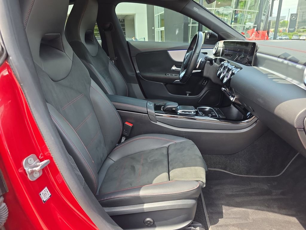 Certified 2023 Mercedes-Benz CLA 250 image 16