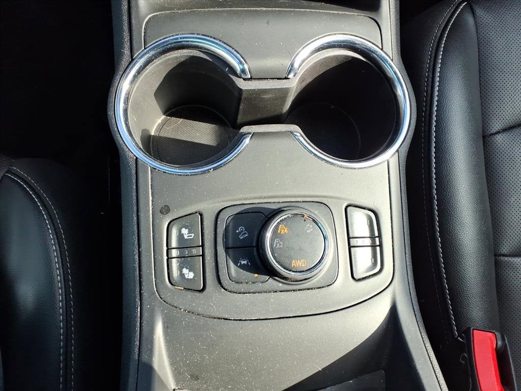 Certified 2024 GMC Terrain SLT image 13