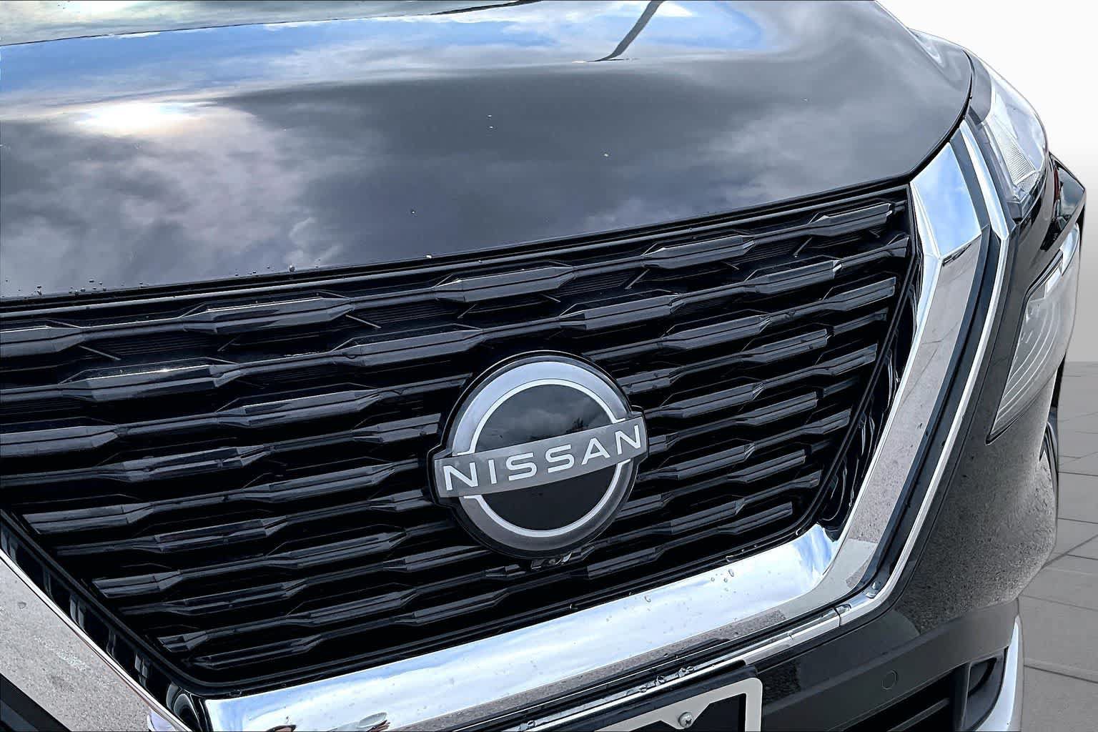 Used 2023 Nissan Rogue Platinum FWD image 30